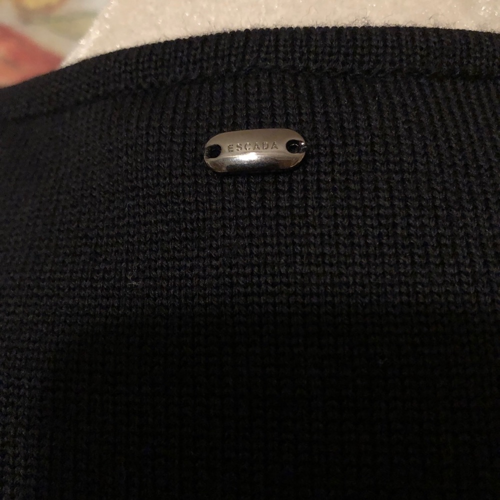 Sz XL Escada Shiloah Black and Silver Sleeveless Knit Top - Picture 12 of 16